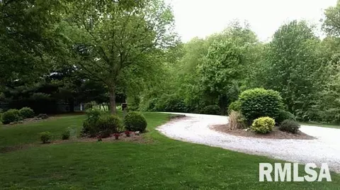 16086 King Rd, Danvers, IL 61732 photo 9