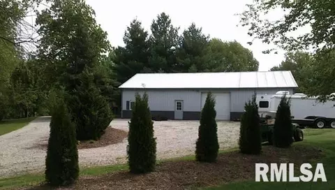 16086 King Rd, Danvers, IL 61732 photo 3