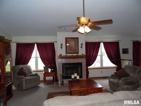 4405 S Newcastle Ct, Mapleton, IL 61547 photo 6