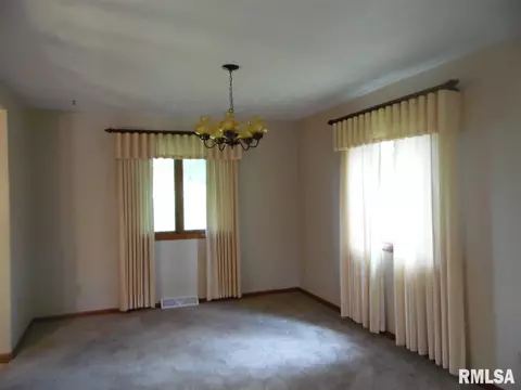 10226 W Lake Camelot, Mapleton, IL 61547 photo 5