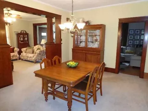 524 E Calhoun St, Macomb, IL 61455 photo 5