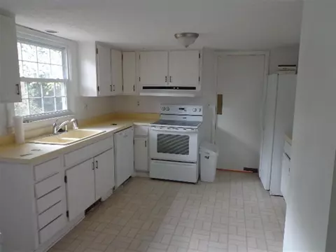215 E Grant, Macomb, IL 61455 photo 6