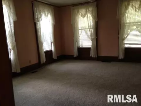 550 Carter St, Fairview, IL 61432 photo 6