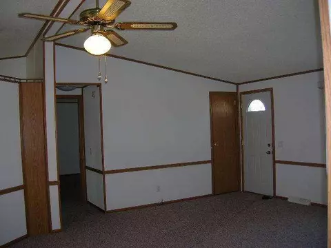 280 Emerson Rd, Macomb, IL 61455 photo 7