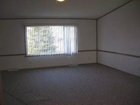 280 Emerson Rd, Macomb, IL 61455 photo 6