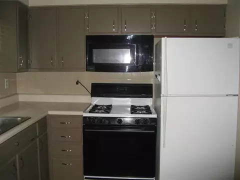 1124 Bobby Ave, Macomb, IL 61455 photo 6