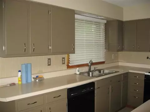 1124 Bobby Ave, Macomb, IL 61455 photo 5
