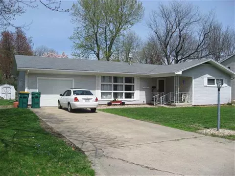 1124 Bobby Ave, Macomb, IL 61455 photo 10