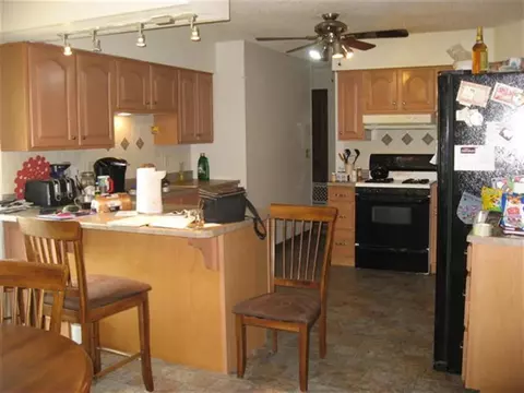 1300 Rebecca, Macomb, IL 61455 photo 6