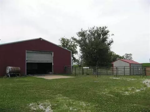 700 Beaumont Rd, Macomb, IL 61455 photo 17