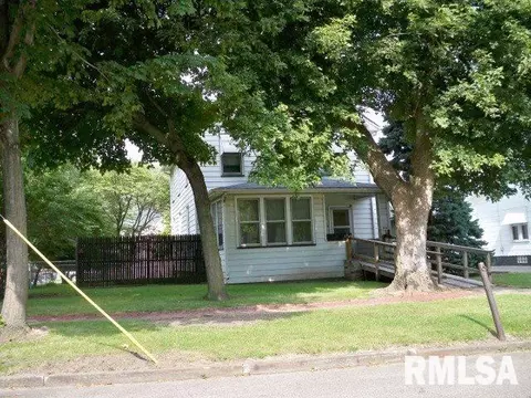 224 N 3rd, Canton, IL 61520 photo 1