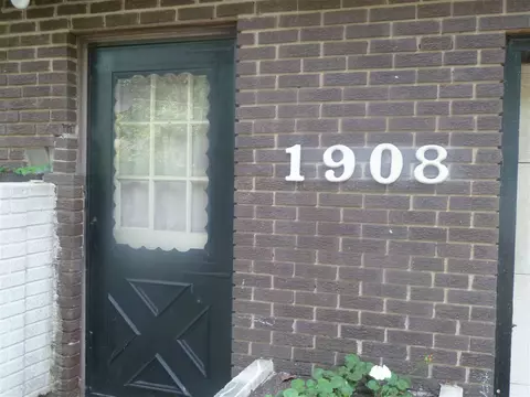 1908 E Knox, Peoria, IL 61614 photo 3