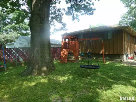 1908 E Knox, Peoria, IL 61614 photo 21