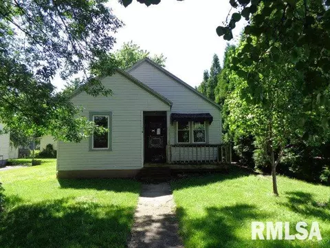 113 N 2nd St, Dunlap, IL 61525 photo 1