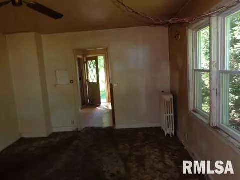 113 N 2nd St, Dunlap, IL 61525 photo 3