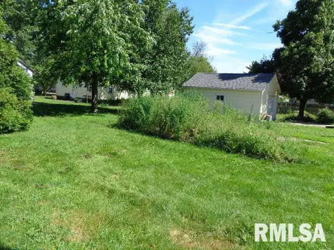 113 N 2nd St, Dunlap, IL 61525 photo 11