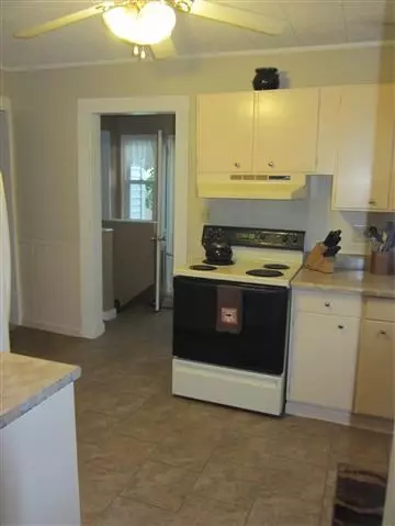 323 W Mcdonough St, Macomb, IL 61455 photo 12
