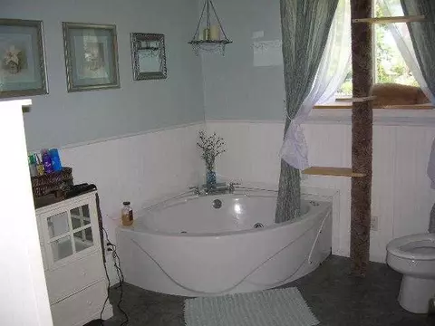 1021 E Ash St, Macomb, IL 61455 photo 5