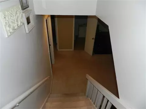 112 Doe Run, Macomb, IL 61455 photo 8