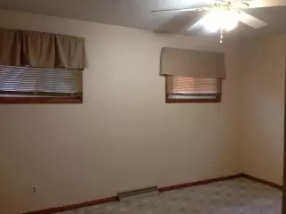 712 S Albert St, Macomb, IL 61455 photo 5