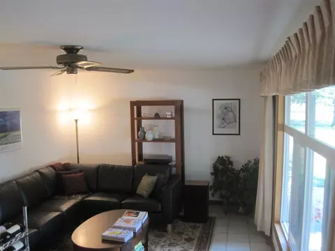 1112 Bobby Ave, Macomb, IL 61455 photo 5