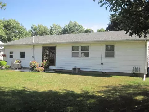 1112 Bobby Ave, Macomb, IL 61455 photo 23