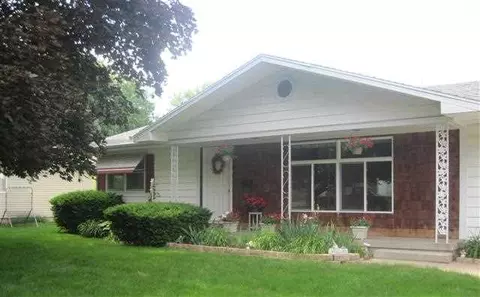 1112 Bobby Ave, Macomb, IL 61455 photo 1