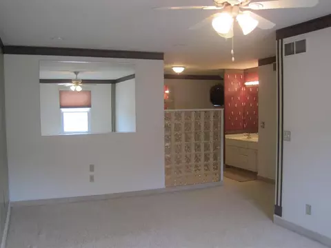 155 Arlington Dr, Macomb, IL 61455 photo 9