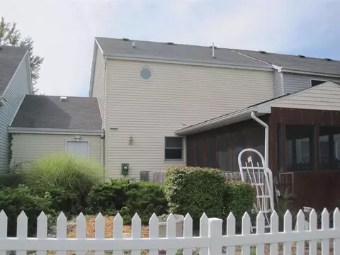 155 Arlington Dr, Macomb, IL 61455 photo 18
