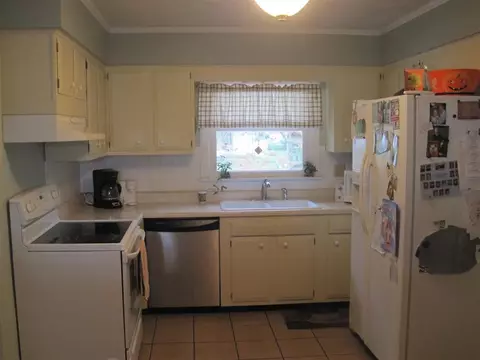 925 Jamie Ln, Macomb, IL 61455 photo 5