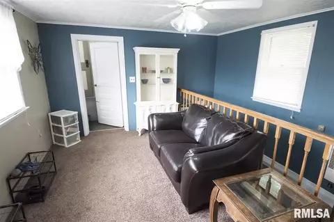 401 N Callender, Eureka, IL 61530 photo 13