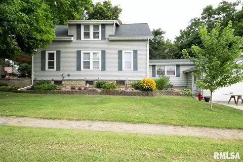 401 N Callender, Eureka, IL 61530 photo 1