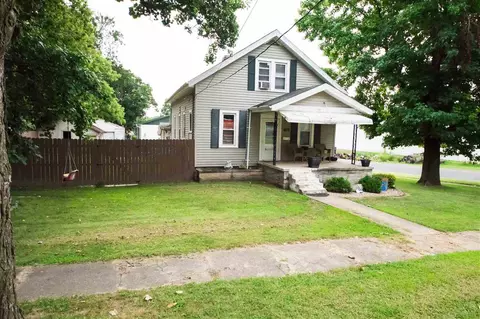 401 N Callender, Eureka, IL 61530 photo 4