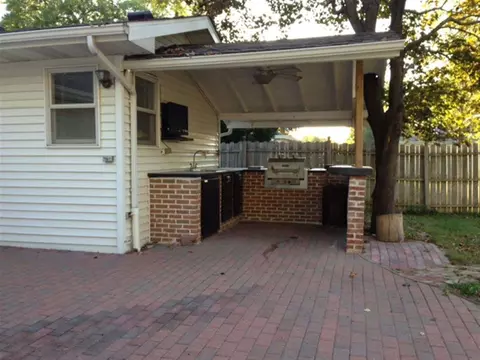 945 Memorial Dr, Macomb, IL 61455 photo 14