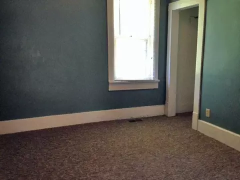 821 Carey Ave, Macomb, IL 61455 photo 7