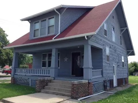 333 E Calhoun, Macomb, IL 61455 photo 3