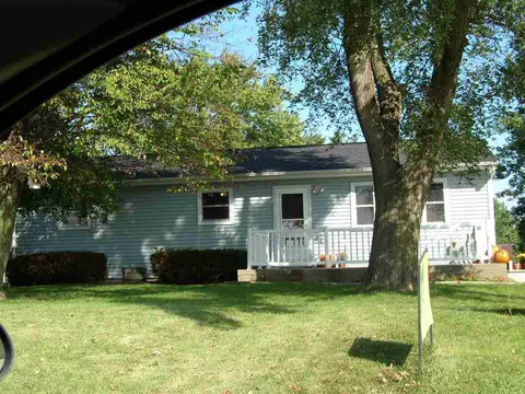 80 Murphy Rd, Bushnell, IL 61422 photo 1