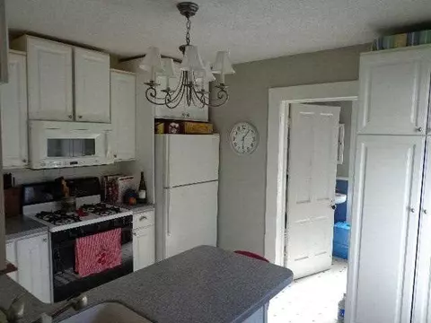 638 N Madison, Macomb, IL 61455 photo 10