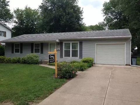 435 Summers Dr, Macomb, IL 61455 photo 1