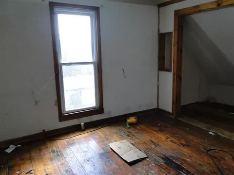 107 E Hickory, Industry, IL 61440 photo 15