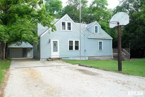 206 E Lancaster St, Washington, IL 61571 photo 1