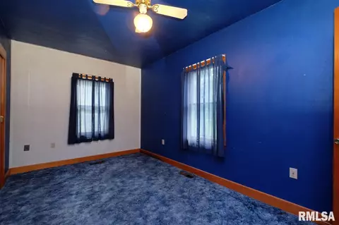 206 E Lancaster St, Washington, IL 61571 photo 14