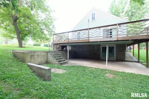 206 E Lancaster St, Washington, IL 61571 photo 32