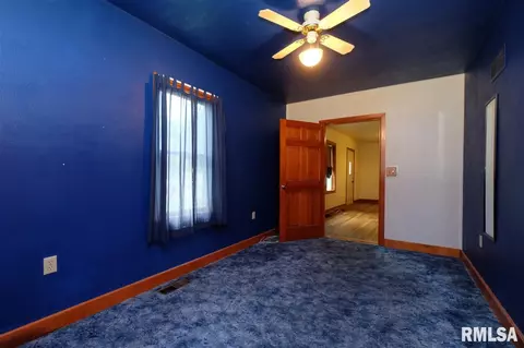 206 E Lancaster St, Washington, IL 61571 photo 16