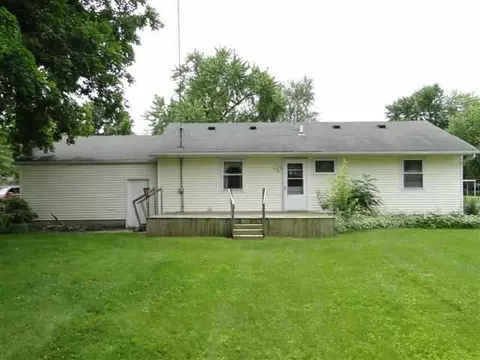 908 Bobby Ave, Macomb, IL 61455 photo 4