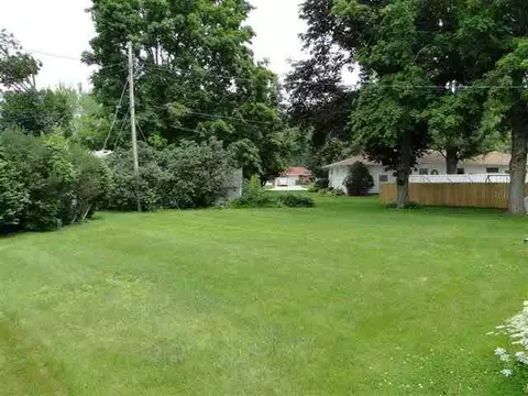 908 Bobby Ave, Macomb, IL 61455 photo 7