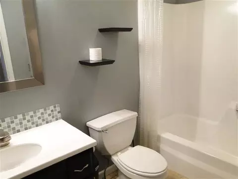 137 James Dr, Macomb, IL 61455 photo 19