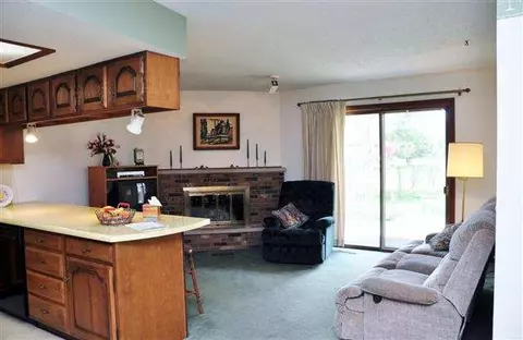 200 Evergreen, Macomb, IL 61455 photo 6