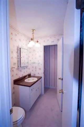 1718 W Adams St, Macomb, IL 61455 photo 11