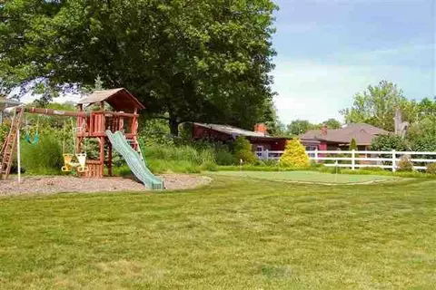 800 Beverly, Macomb, IL 61455 photo 25